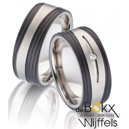 verfijnde en breede Titanium ring met carbon en diamant 57015 - 56207